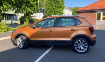 
										Volkswagen CrossPolo V 1.2 TSI 90ch DSG7 5p 2016 full									