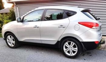 
										Hyundai 2011 full									